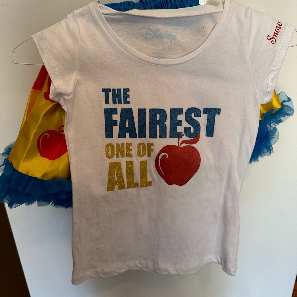 Disney Couture Snow White Outfit w/matching tutu